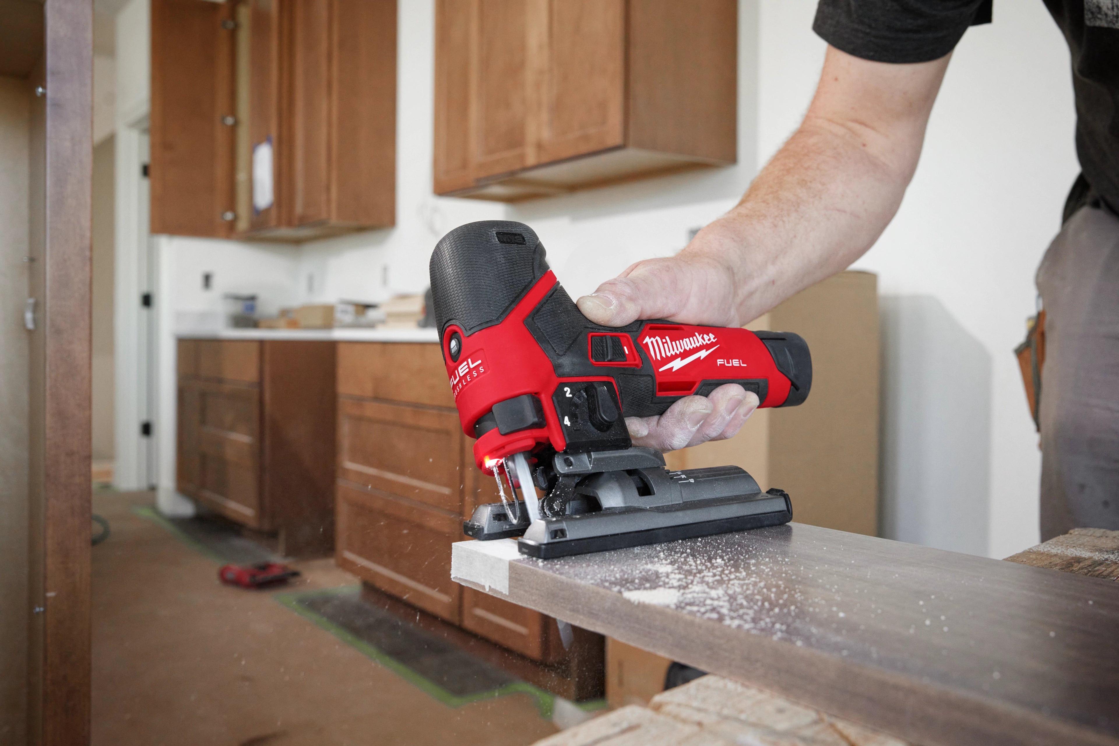 M12 FUEL 3" BRUSHLESS ORBITAL SANDER