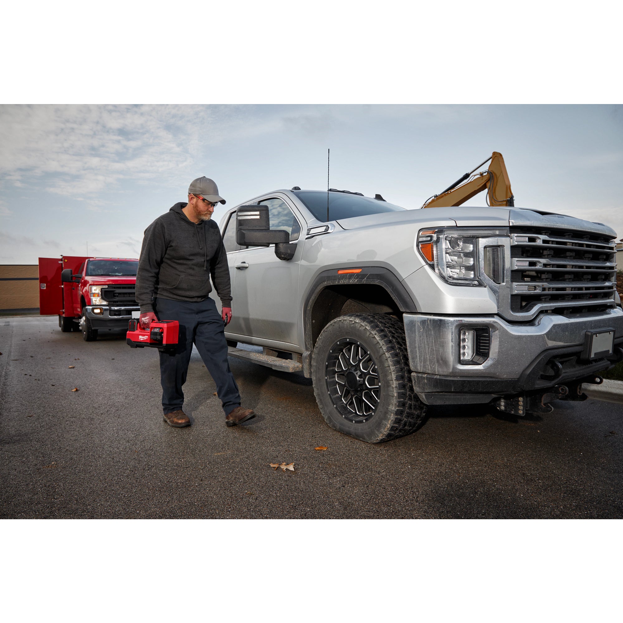 M18 TIRE INFLATOR