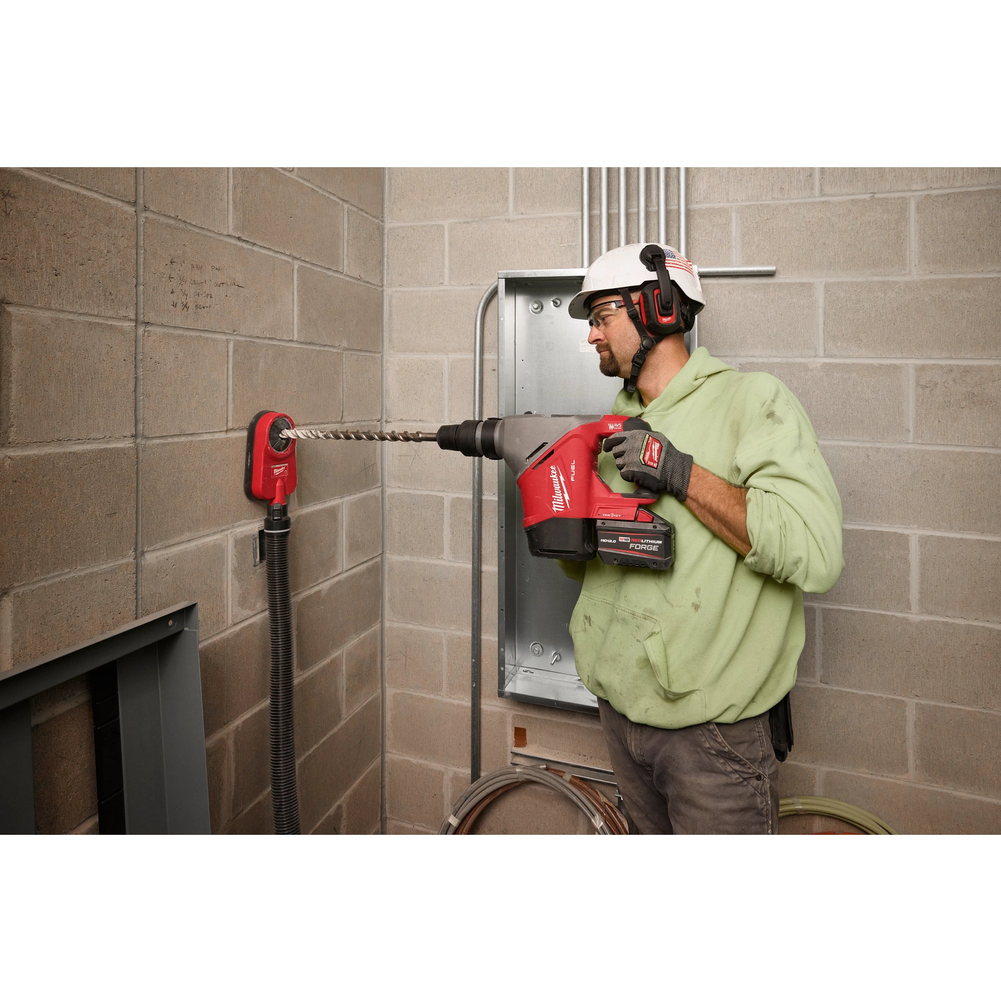 ENSEMBLE MARTEAU ROTATIF 1-9/16'' SDS MAX M18 FUEL (HD12.0)