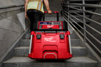 M18 PACKOUT 22" BLUETOOTH RADIO + CHARGER