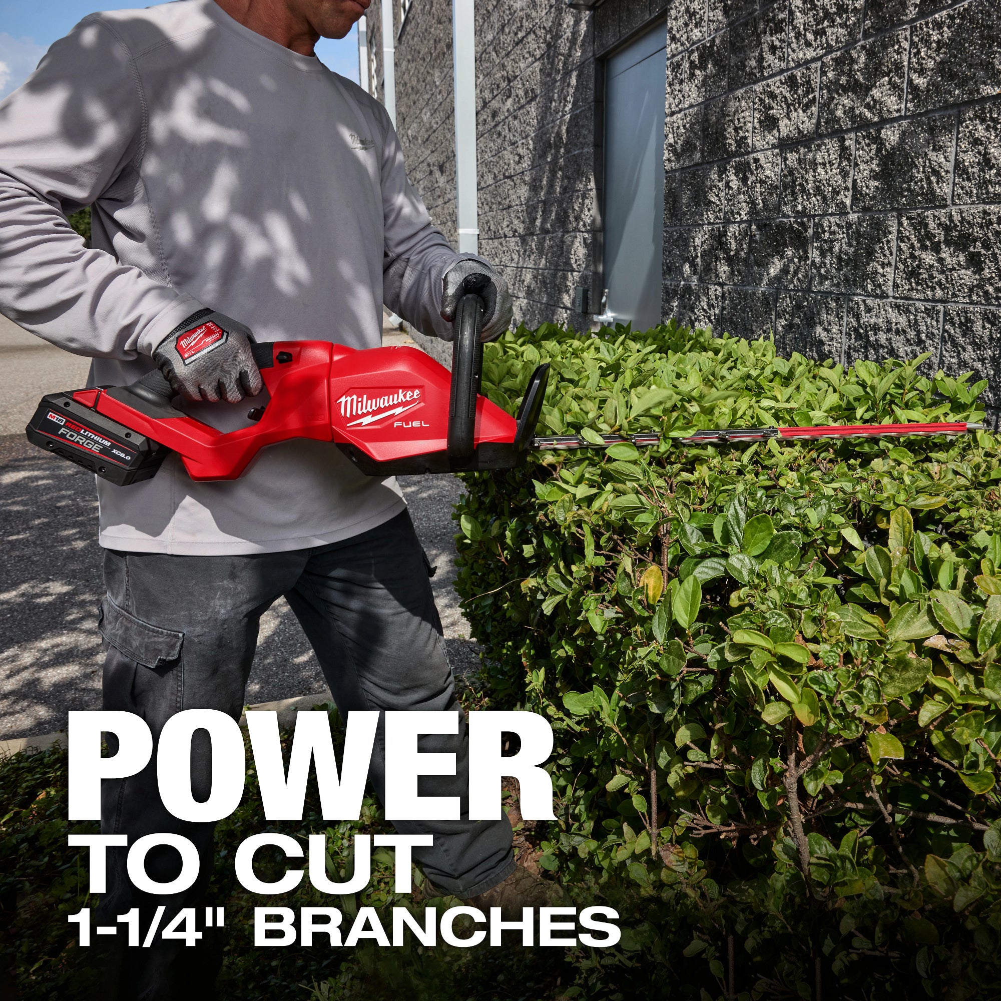 M18 FUEL BRUSHLESS 24" HEDGE TRIMMER
