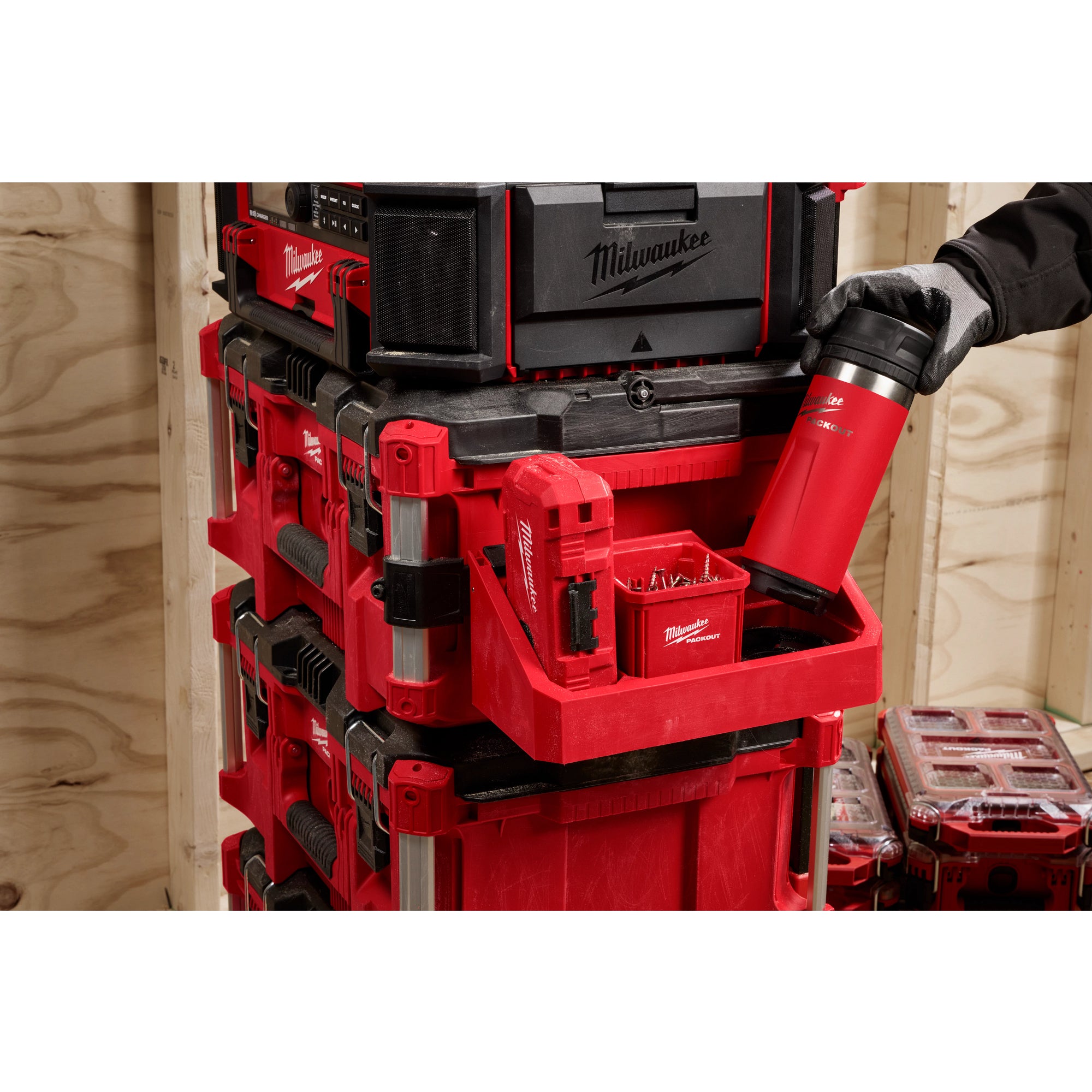 ACCESSOIRE AVEC FIXATION PLATEAU POUR PACKOUT