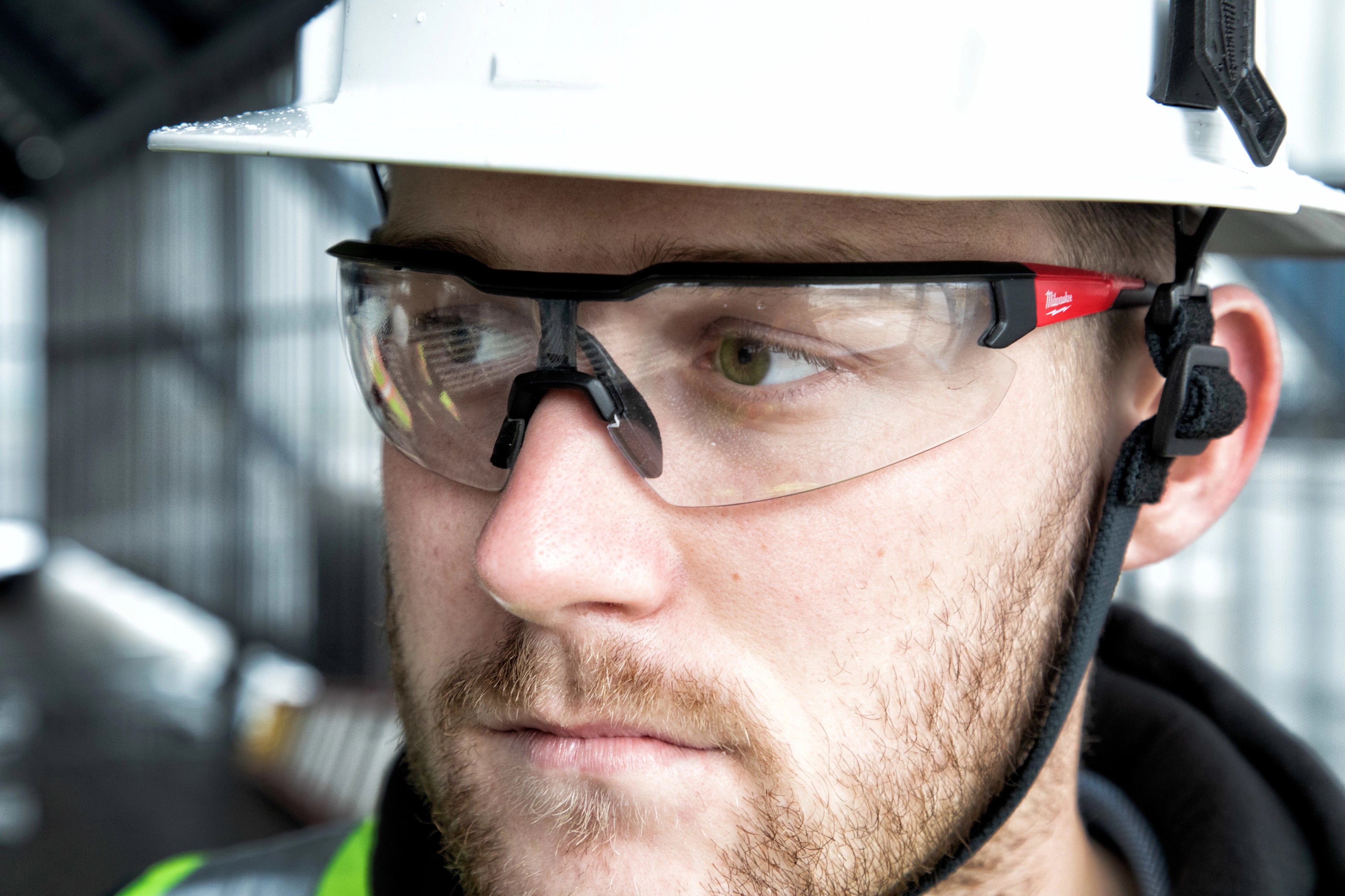 ANTI-SCRATCH CLEAR SAFETY GLASSES
