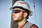 TINTED SCRATCH-RESISTANT SAFETY GLASSES