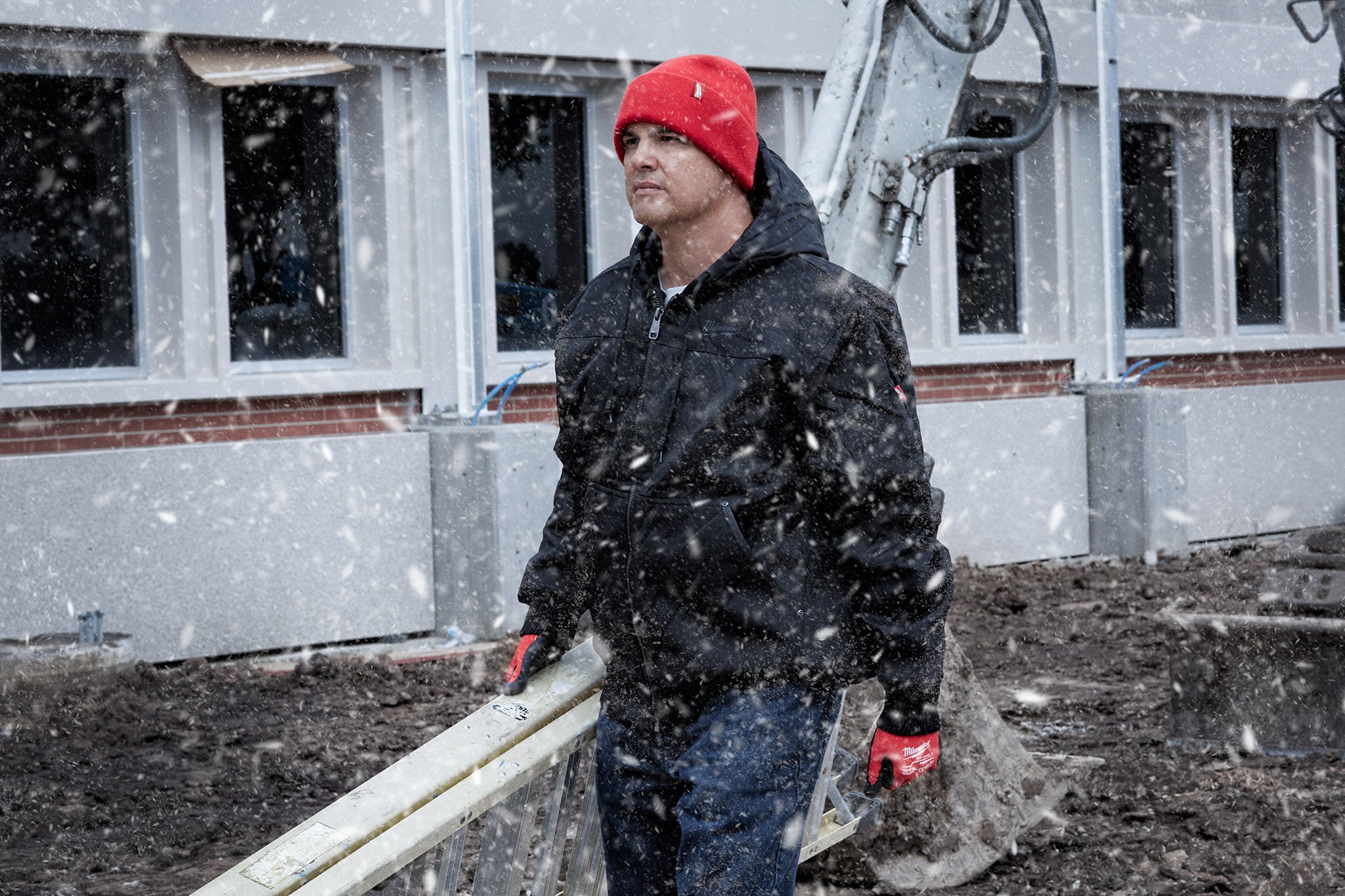 TUQUE DOUBLÉE MILWAUKEE (ROUGE)