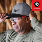 CASQUETTE FLEXFIT PERFORMANCE MILWAUKEE (GRIS FONCÉ - S/M)