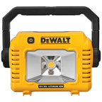 LAMPE DE TRAVAIL 2 000 LUMENS COMPACTE 12V/20V MAX