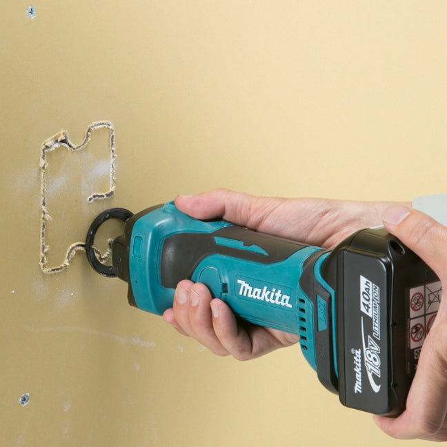 DÉCOUPEUSE DE PLACOPLÂTRE 18V