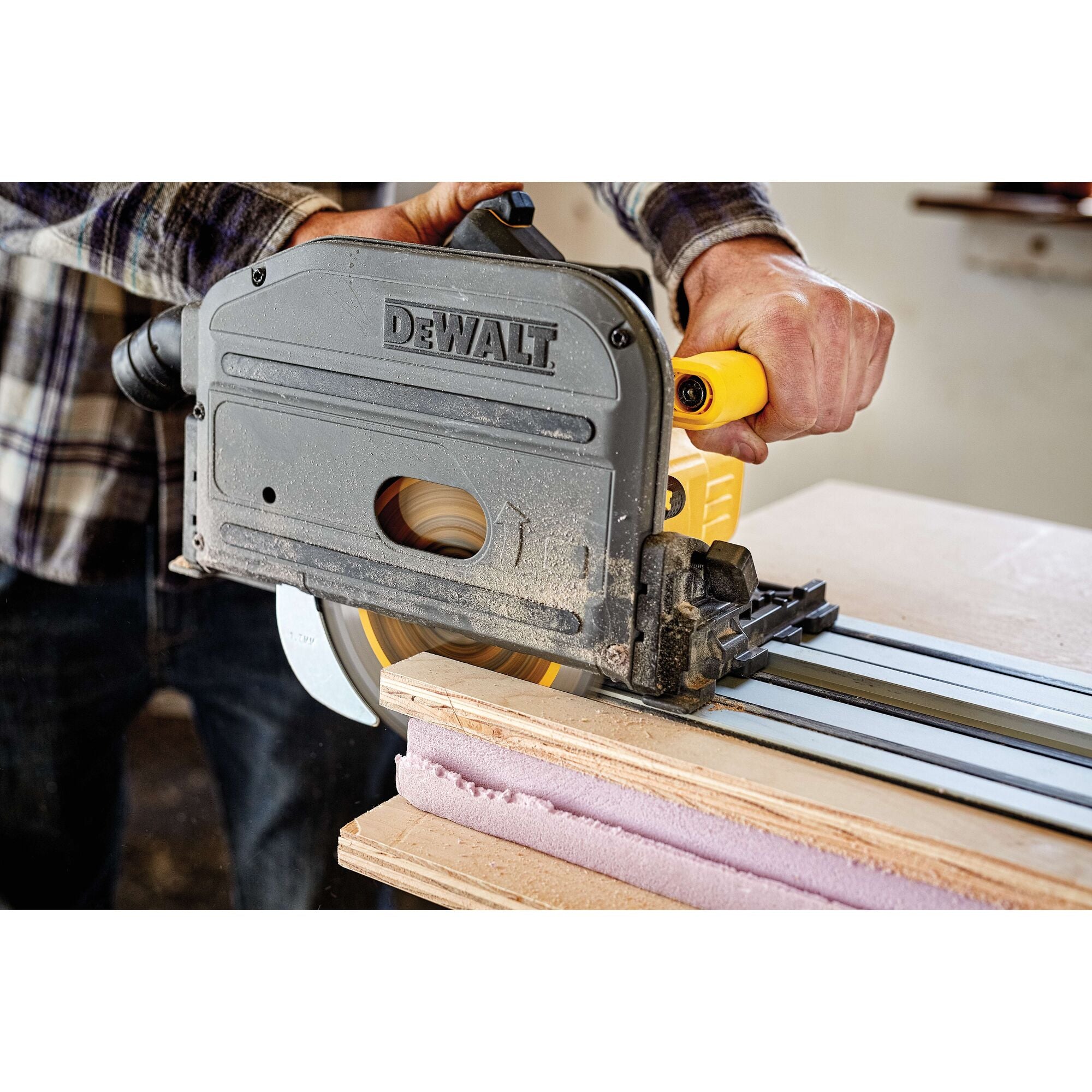 ENSEMBLE SCIE CIRCULAIRE PLONGEANTE 6-1/2'' FLEX 60V (6.0AH)