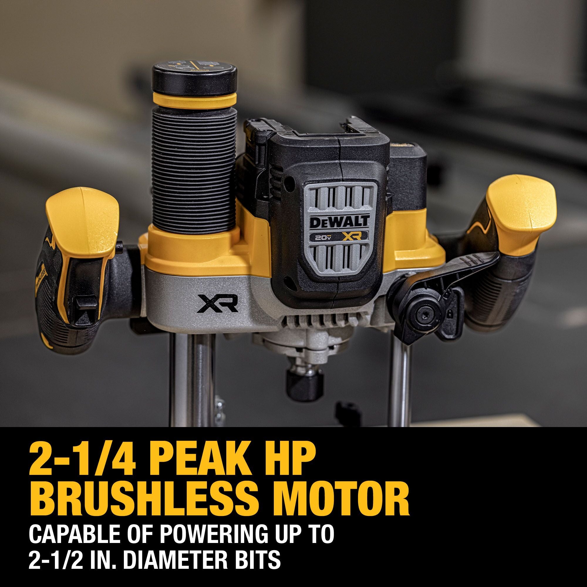 TOUPIE PLONGEANTE 2-1/4 HP 20V MAX XR