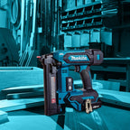 AGRAFEUSE 1/4'' CAL.18 DE 3/8'' À 1-1/2'' 18V BRUSHLESS