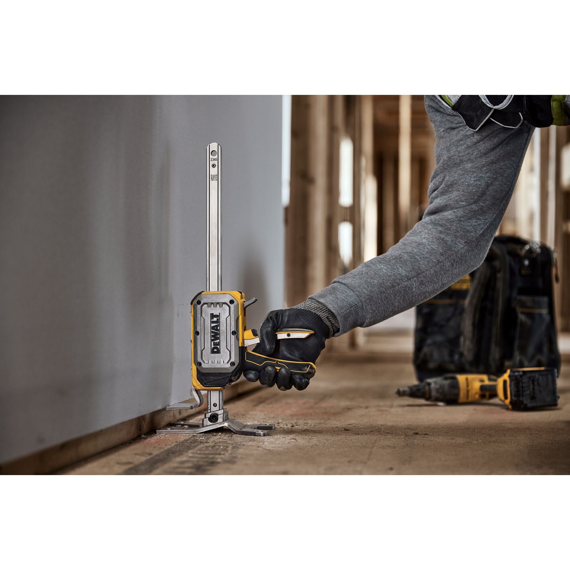CONSTRUCTION JACK