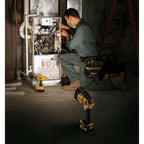 20V MAX 1,500 LUMENS JOBSITE SPOTLIGHT