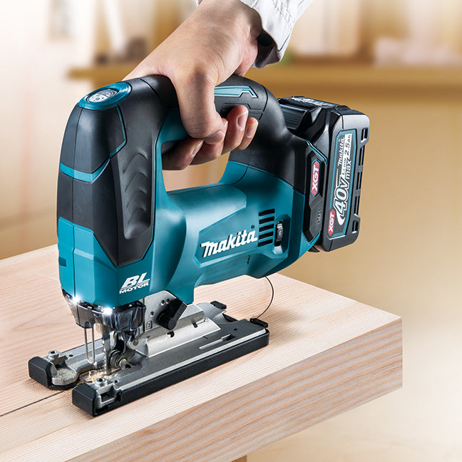 SCIE SAUTEUSE 40V XGT BRUSHLESS