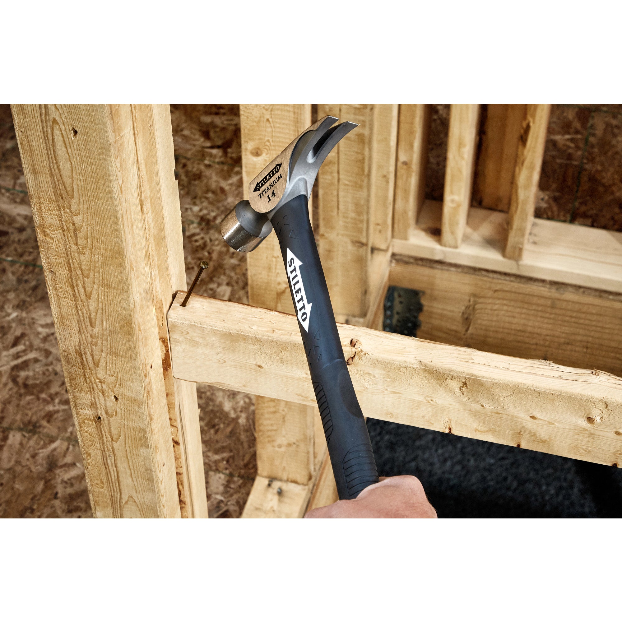 14OZ TITANIUM SMOOTH FACE HAMMER & 16'' FIBERGLASS HANDLE