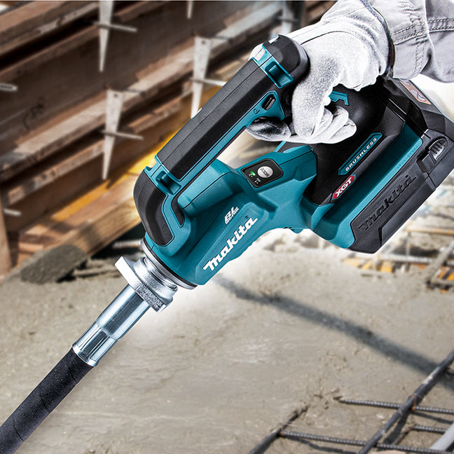 3.9' XGT 40V BRUSHLESS CONCRETE VIBRATOR