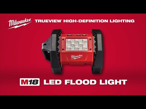 LUMIÈRE COMPACTE 1 500 LUMENS M18 ROVER